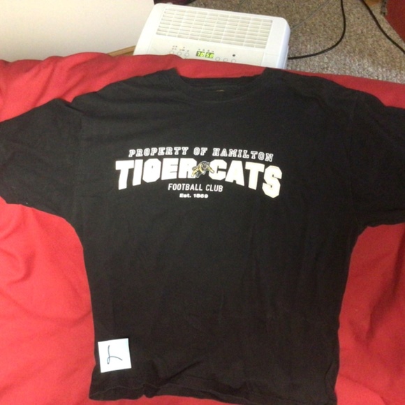 HAMILTON TIGER CATS tshirt - Picture 2 of 2